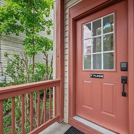 Shadyside, Central !4 Stylish And Central Studio With Free Parking Pittsburgh Exterior photo