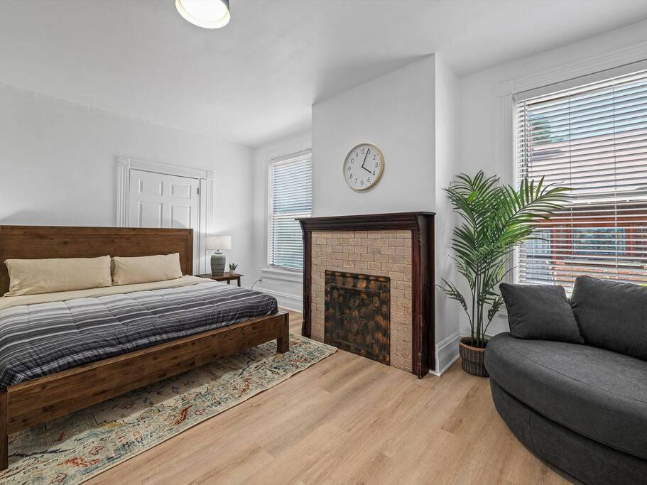 Shadyside, !4 Stylish And With Free Parking Apartamento
